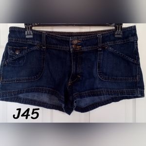 MOSSIMO Supply Co jean shorts, Sz 15 NWOT